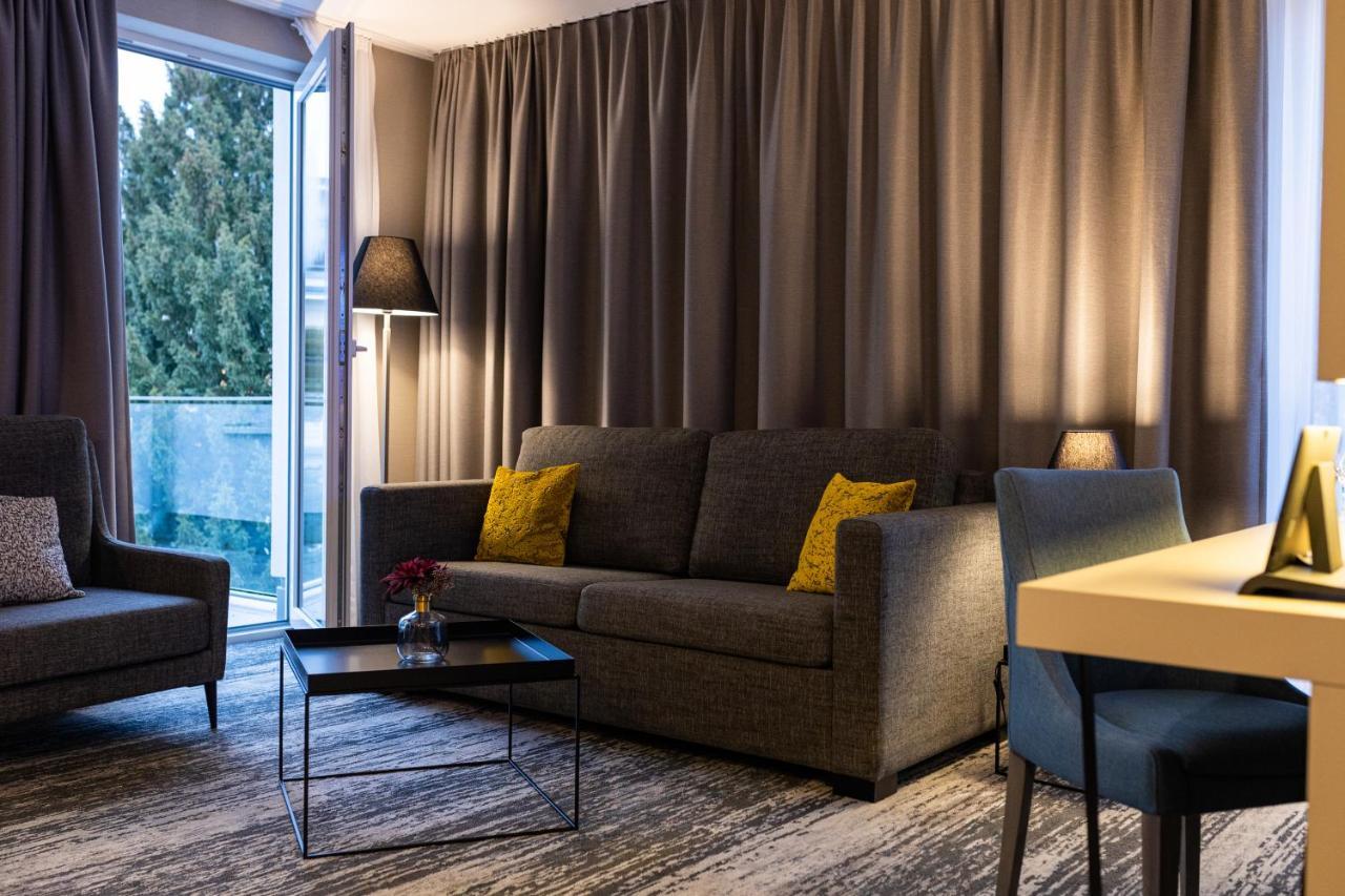 Kranz Parkhotel Siegburg Bagian luar foto